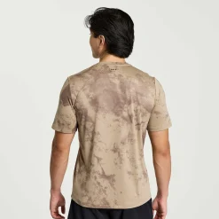 Saucony Heren Explorer Short Sleeve Pewter Tie-Dye Print|Heren Tops